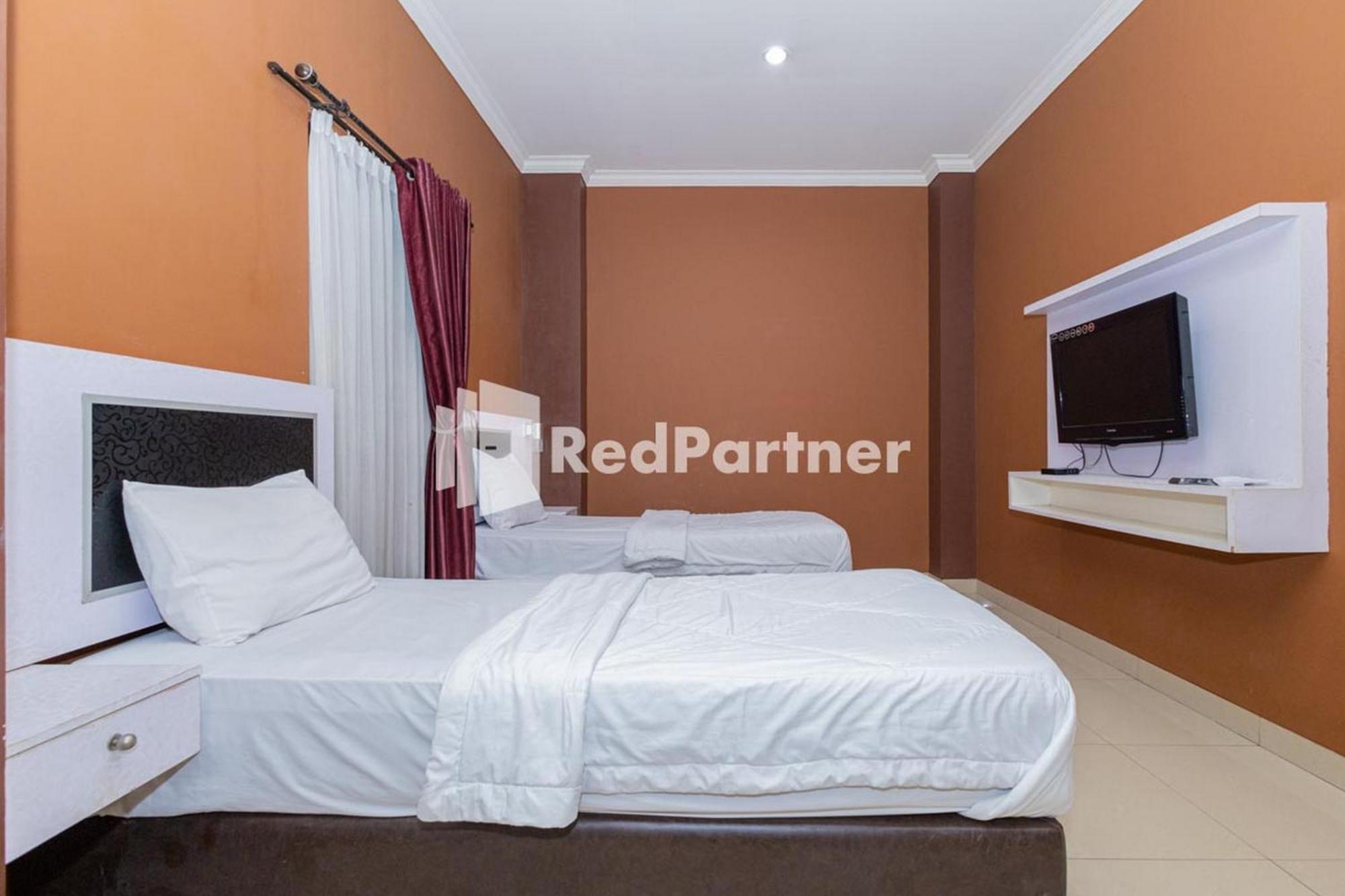 Star Hotel Jaksa Mitra Reddoorz جاكرتا المظهر الخارجي الصورة