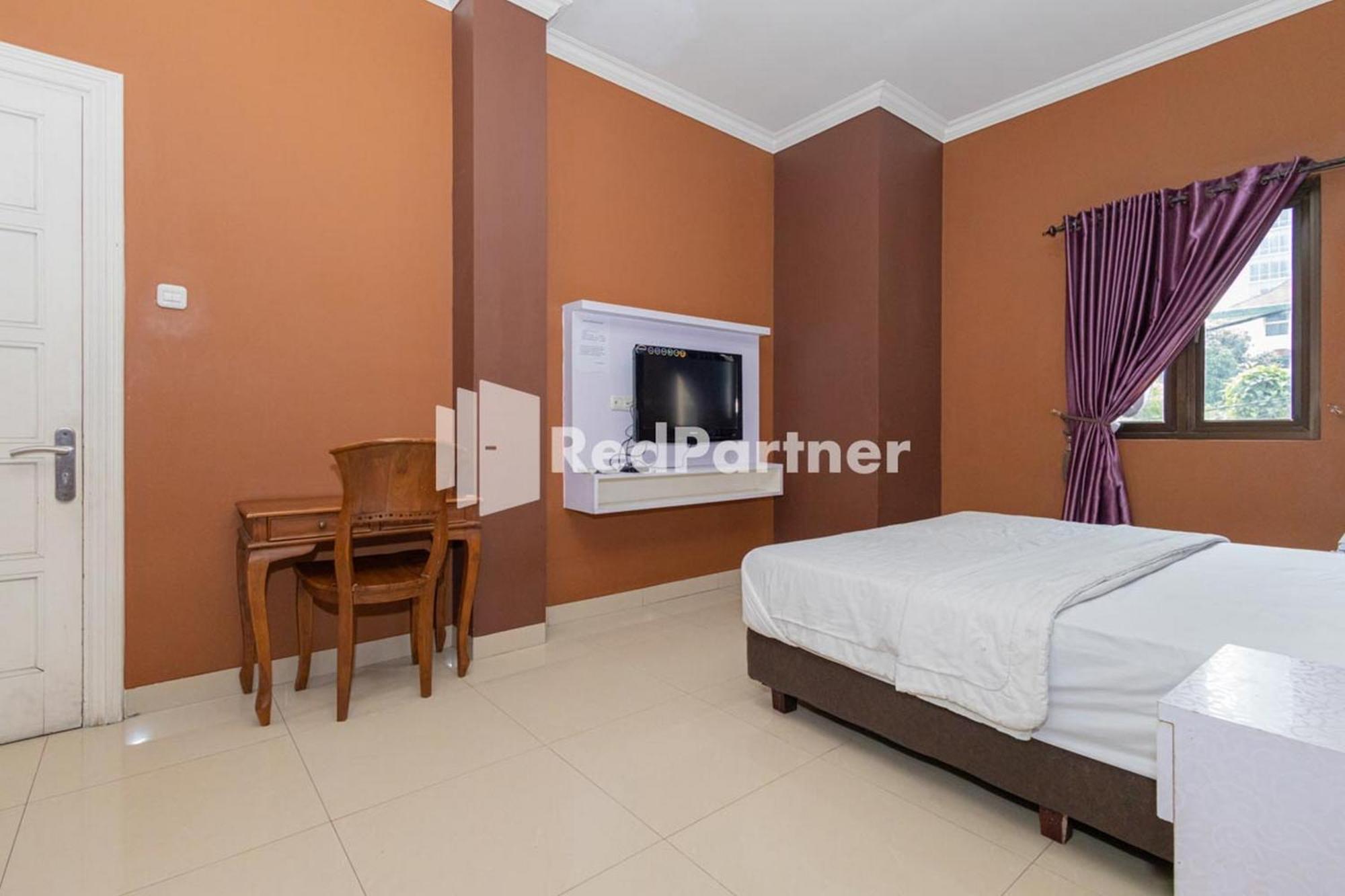 Star Hotel Jaksa Mitra Reddoorz جاكرتا المظهر الخارجي الصورة