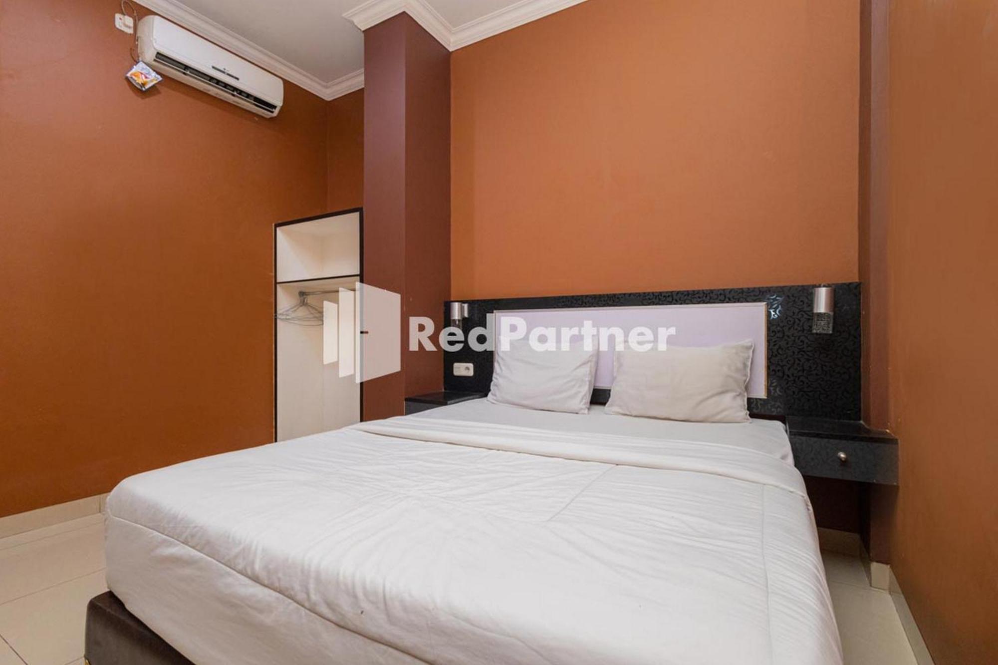 Star Hotel Jaksa Mitra Reddoorz جاكرتا المظهر الخارجي الصورة